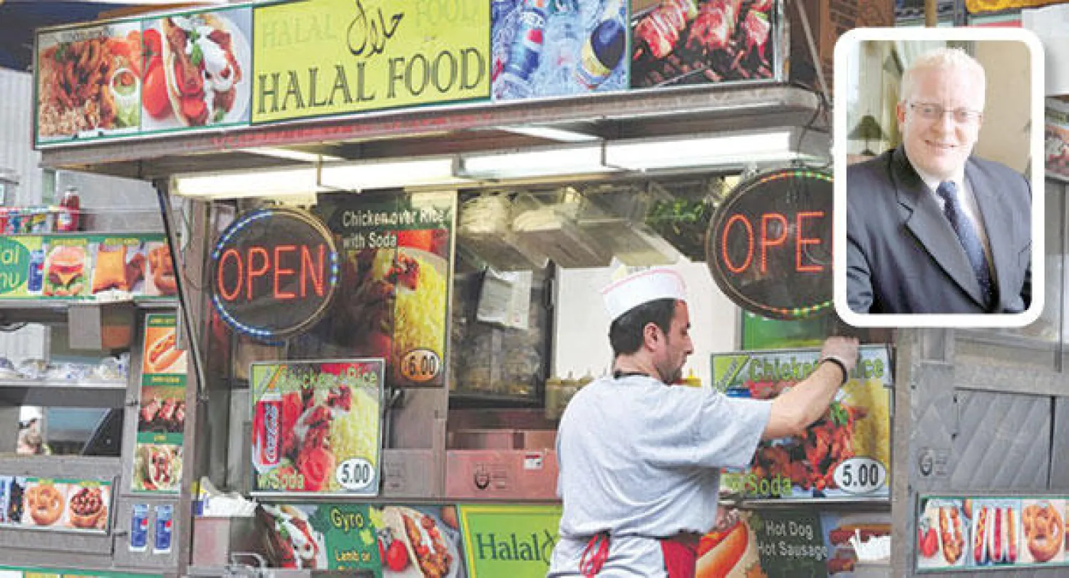 ازدهار المنتجات الإسلامية جذب شركات عالمية للاستثمار في هذا القطاع الذي من المتوقع أن يبلغ 2.47 تريليون دولار في عام 2018.. وفي الإطار نادر صبري («الشرق الأوسط»)