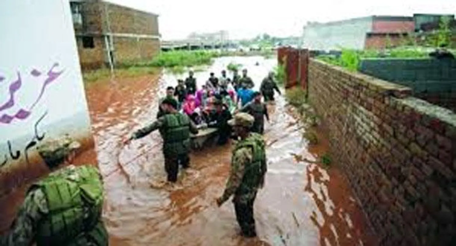 إسلام آباد ونيودلهي تسابقان الزمن لإنقاذ آلاف العالقين جراء الفيضانات