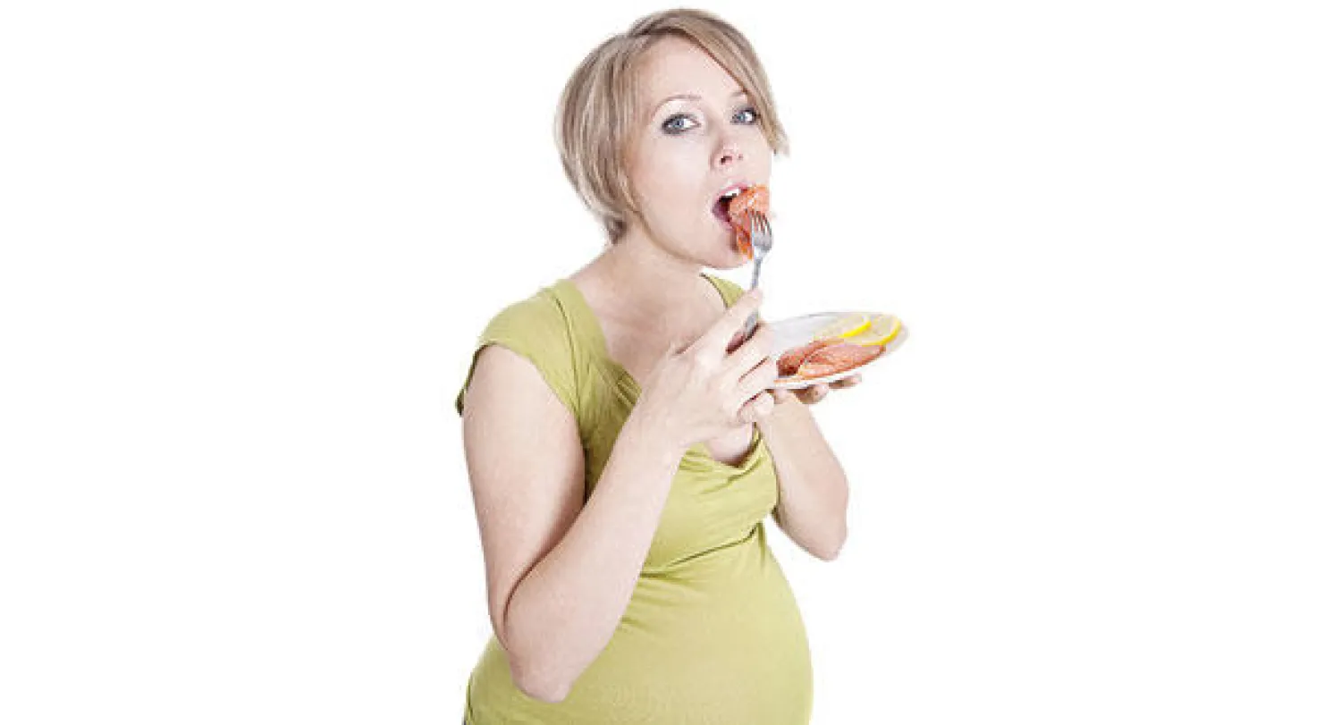 الحوامل.. وتناول الأسماك