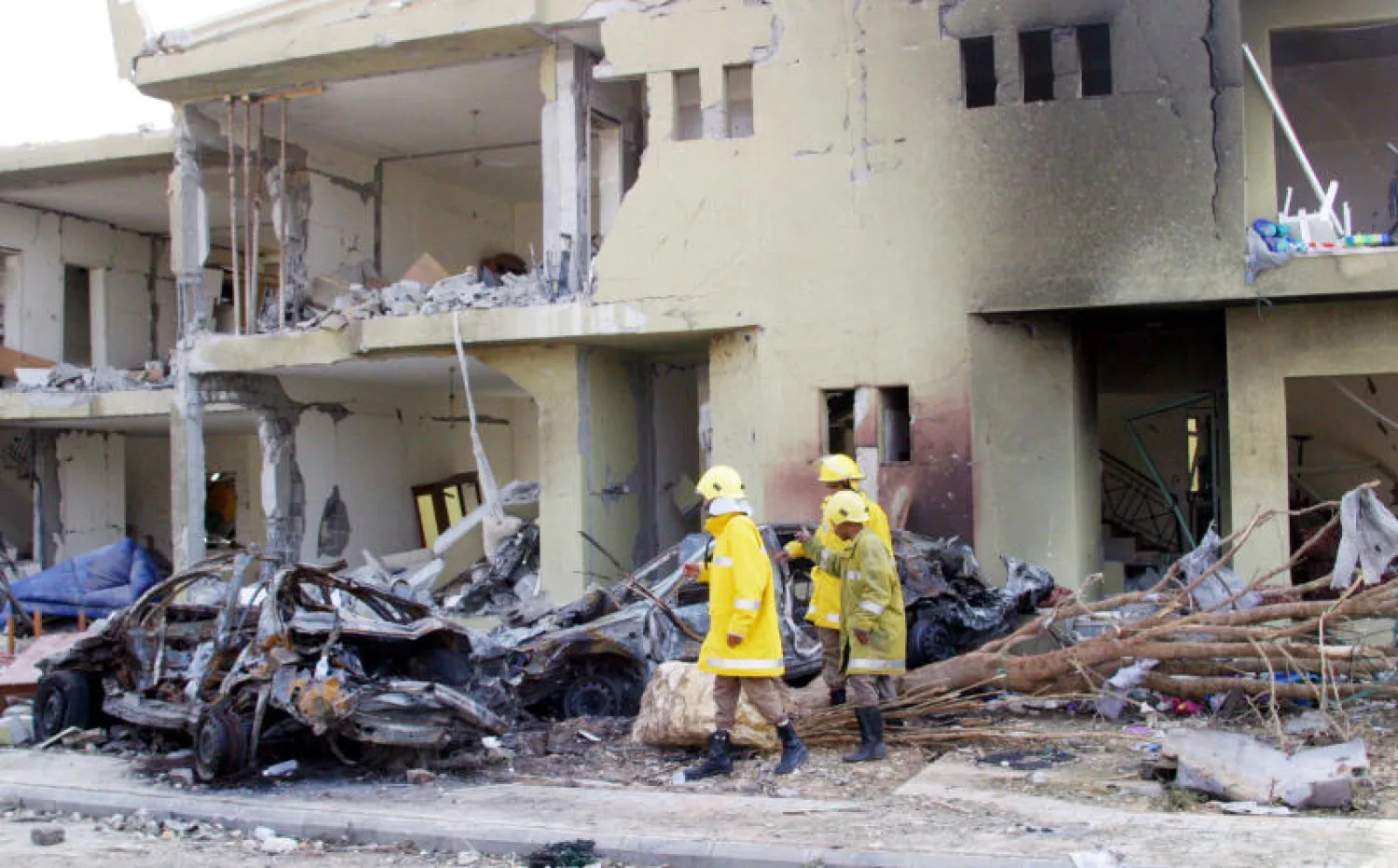 مجمع المحيا الذي استهدفته القاعدة وادى الى وقوع عدد من الابرياء بين قتيل وجريح