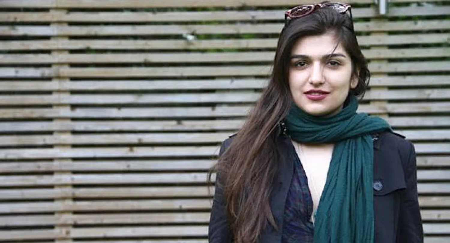 الخارجية البريطانية تحاول إطلاق سراح إيرانية في طهران سجنت لحضورها مباراة للرجال