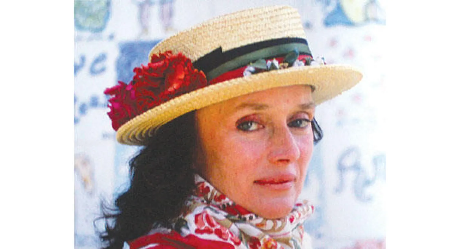 الفنانة في شبابها