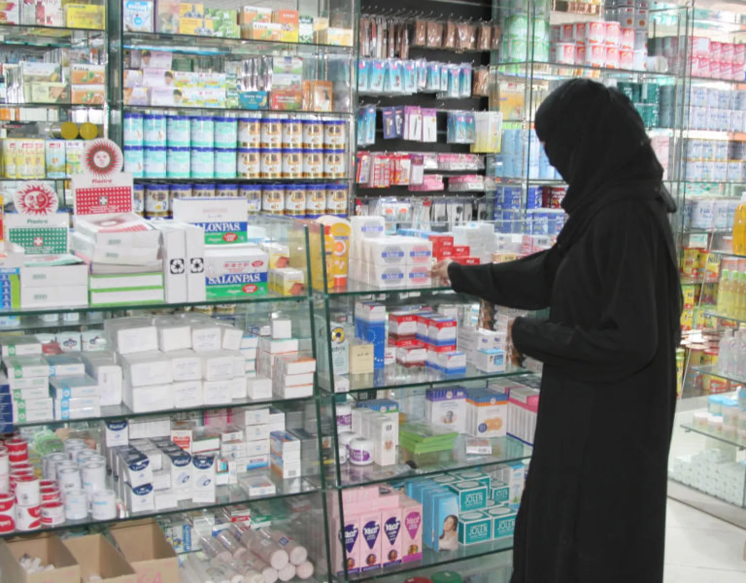 تسعى هيئة الغذاء والدواء الى منع دخول اية اجهزة طبية او ادوية الا بعد حصولها على ترخيص من قبلها