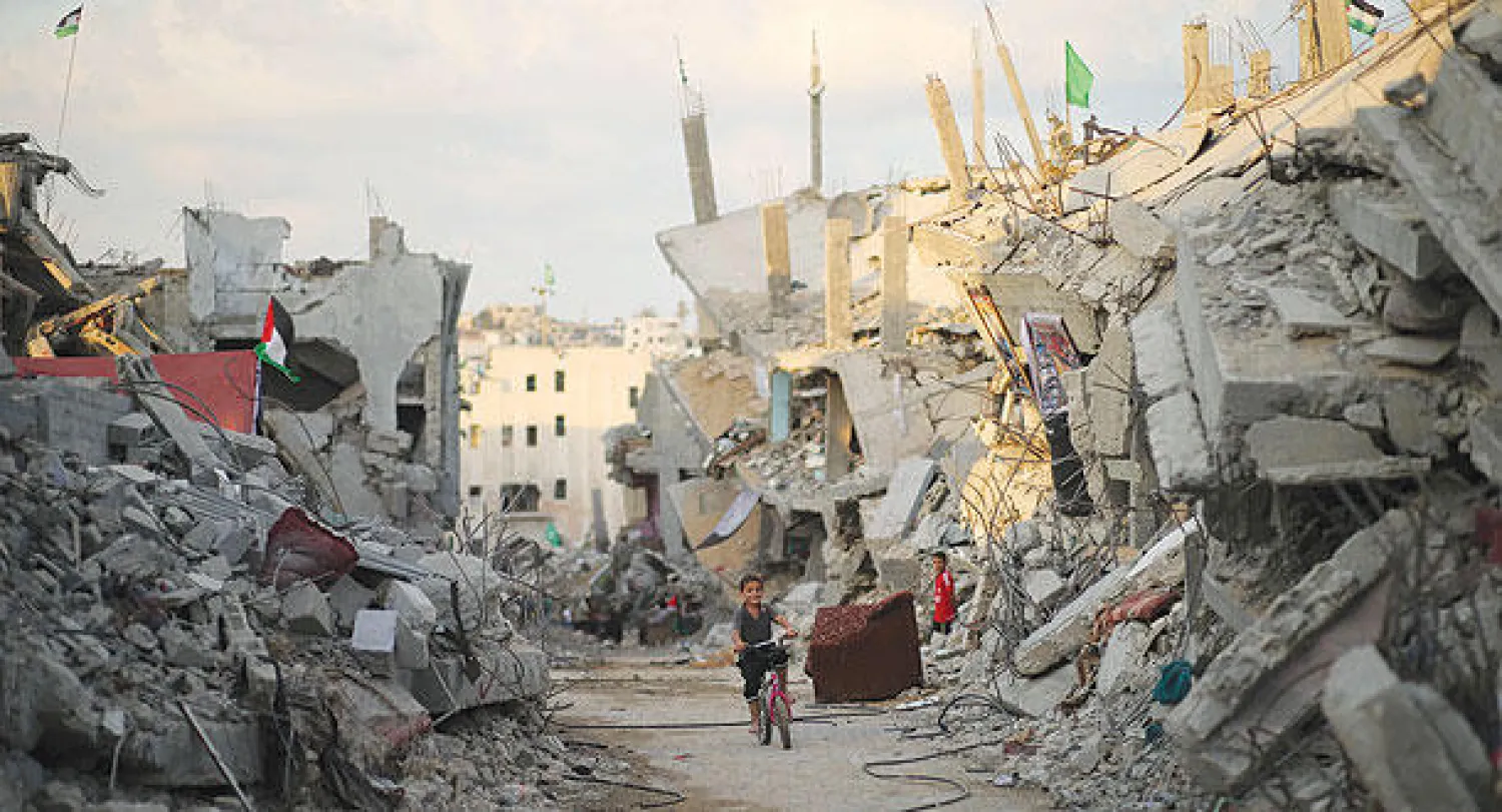 فتح وحماس تسعيان إلى اتفاق داخلي حول غزة.. يؤسس لآخر سياسي مع إسرائيل