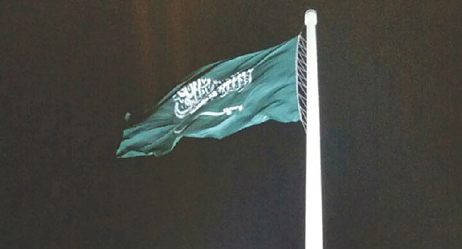 إحدى تجارب رفع السارية  («الشرق الأوسط»)