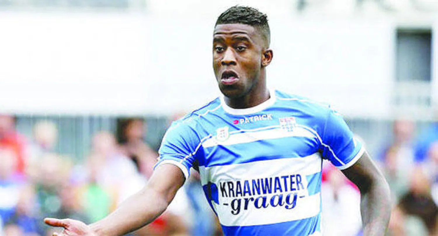 الشباب يعزز هجومه بالهولندي فرنانديز خلفا لدياني