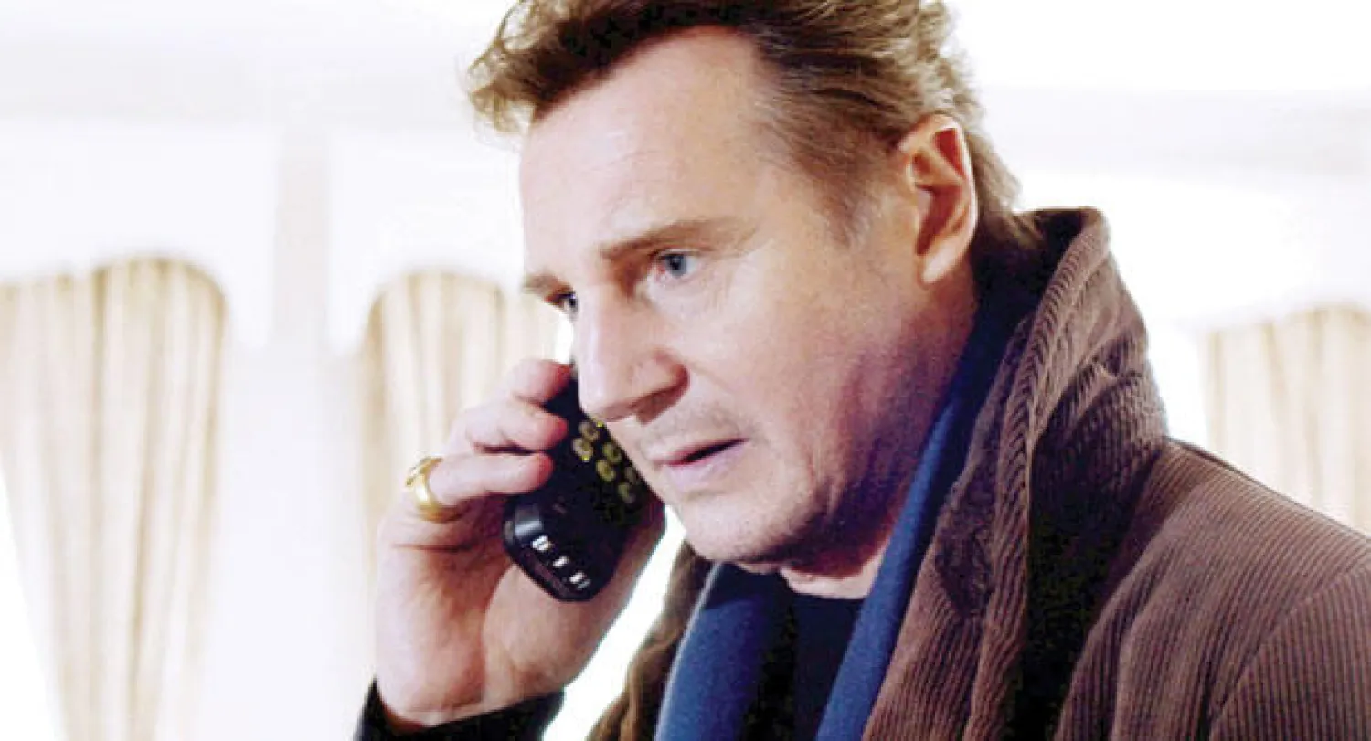 ليام نيسون  في «نزهة بين شواهد القبور»