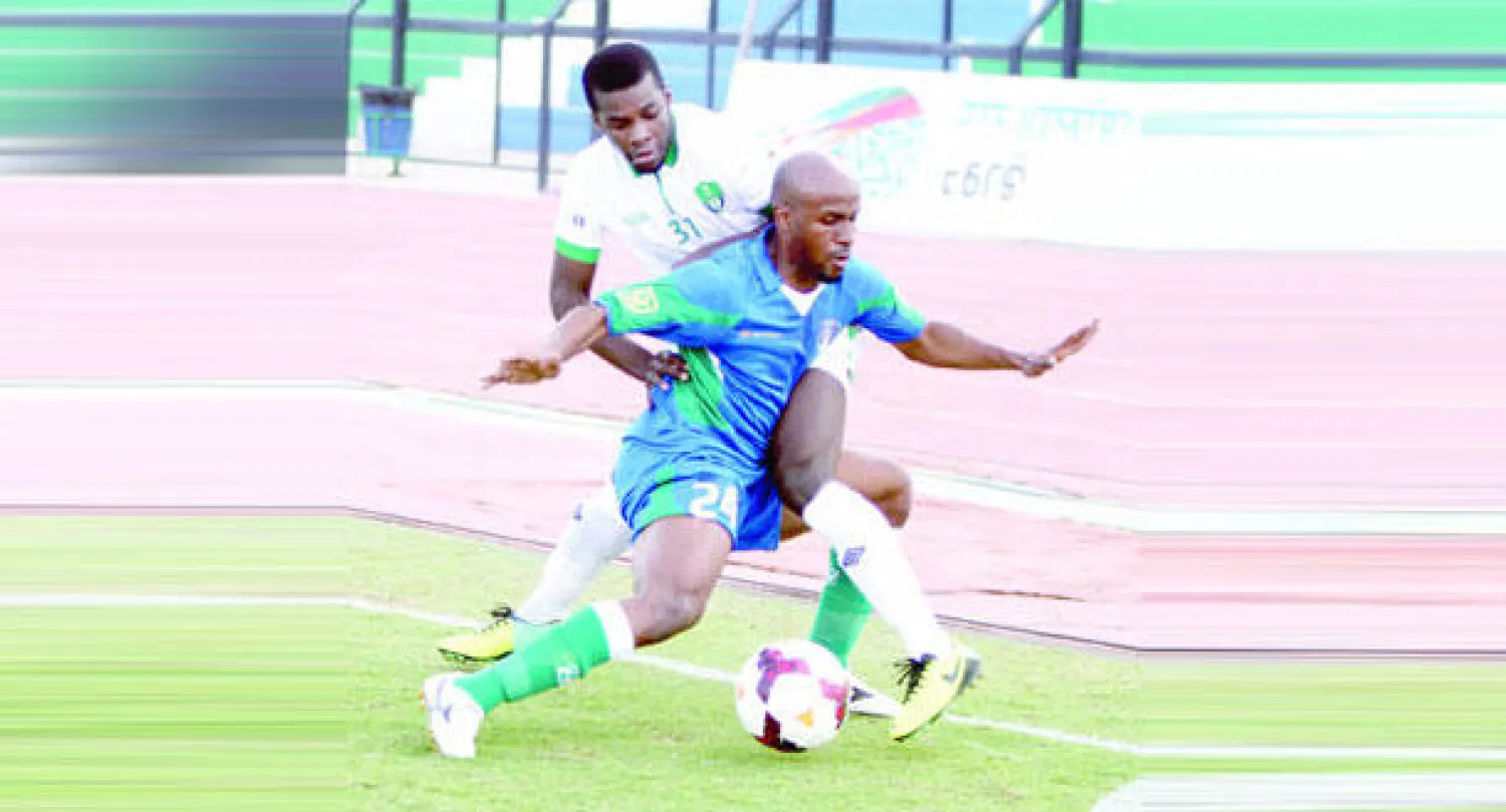 مباراة سابقة بين الأهلي والشعلة