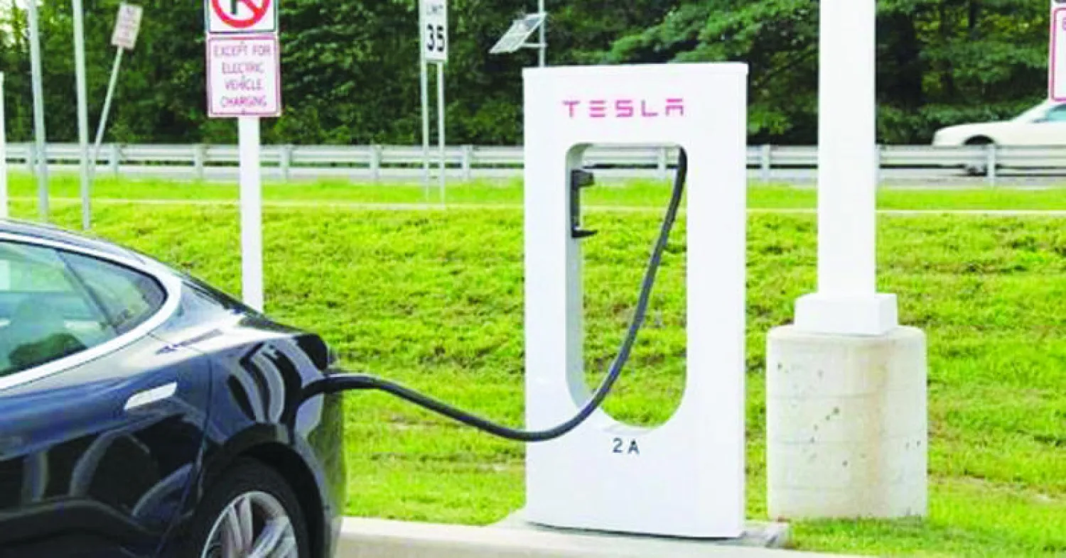 «تيسلا».. السباقة إلى الاستفادة من تشجيع الصين للسيارات الكهربائية