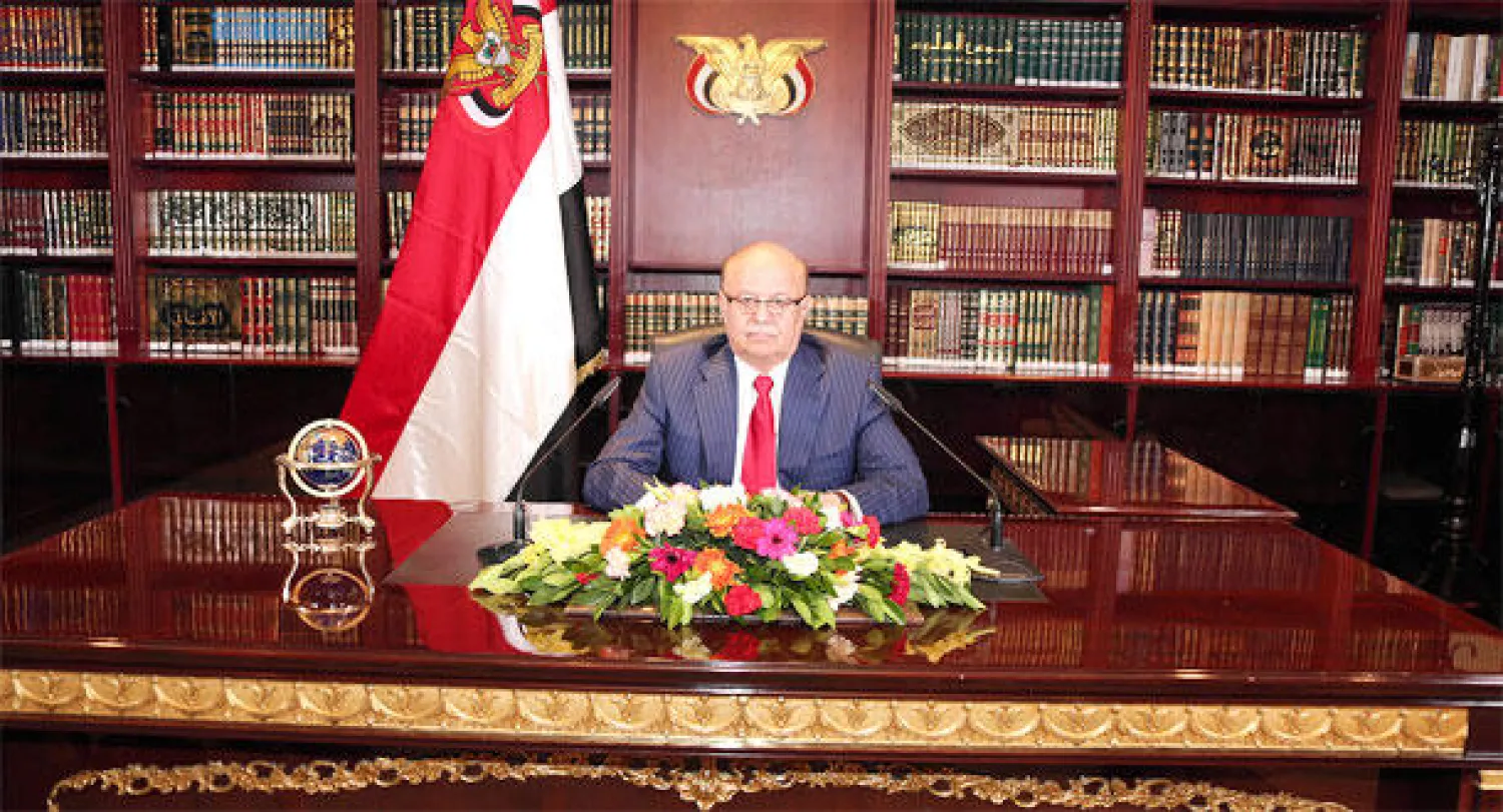 الرئيس اليمني يطالب بانسحاب المتمردين من صنعاء واحترام اتفاق السلام
