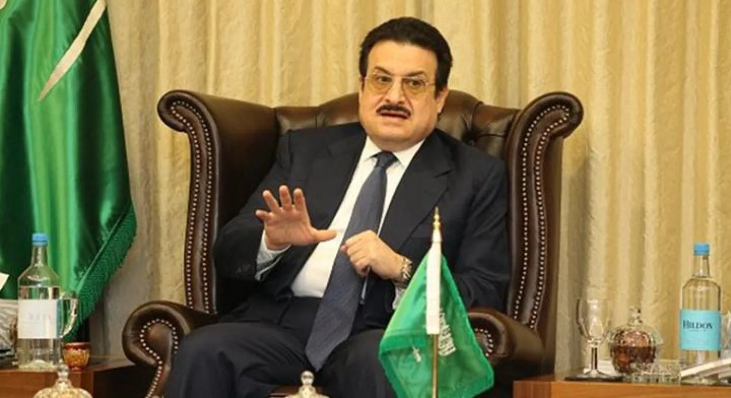 الأمير محمد بن نواف سفير السعودية لدى المملكة المتحدة