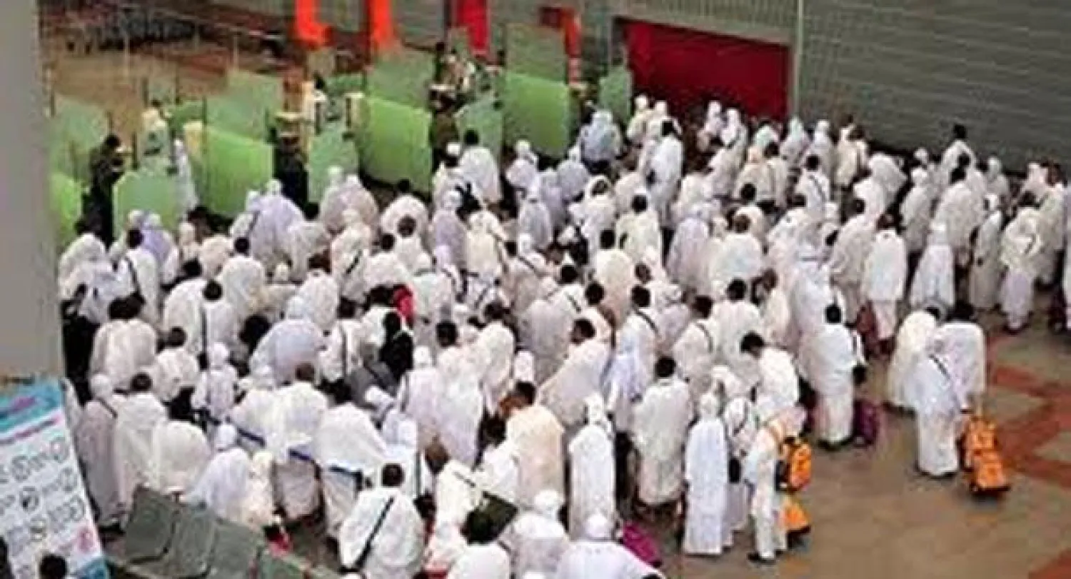 إعادة 98 ألف حاج لا يحملون تصاريح للحج
