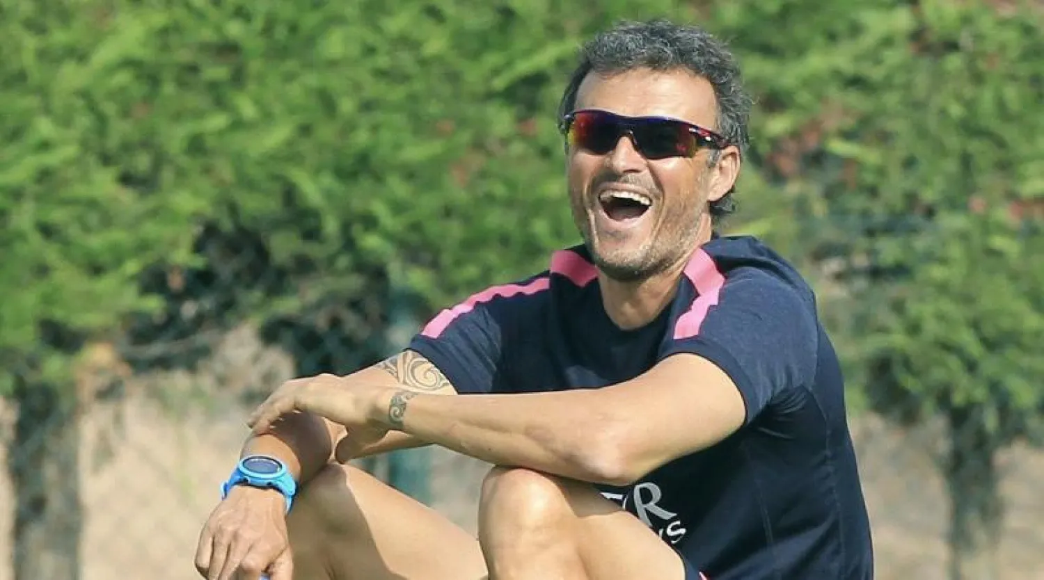 سهام النقد تتوجه نحو إنريكي بعد خسارة برشلونة أمام سان جيرمان