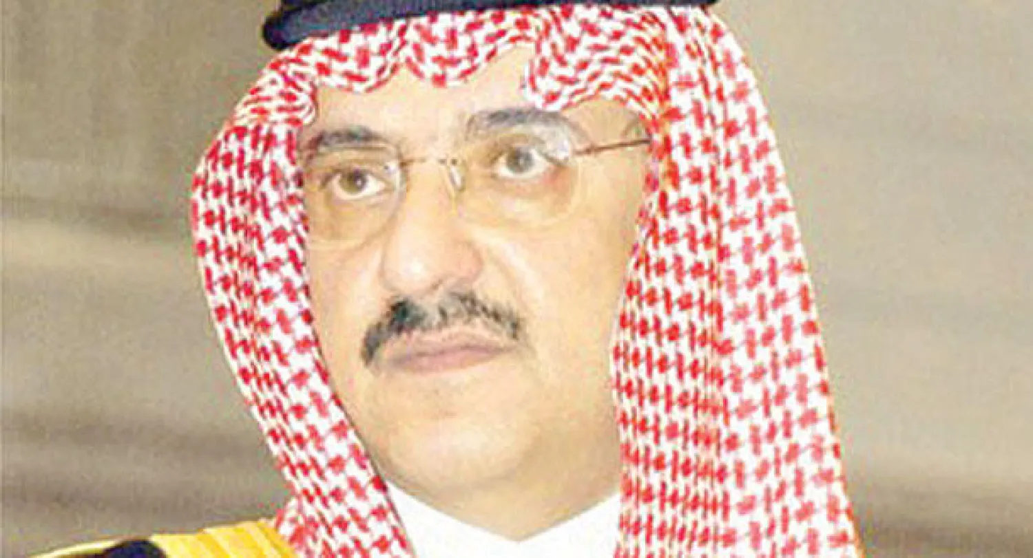 وزير الداخلية السعودي يحقق أمنية المعاقين حركيا بأداء الفريضة