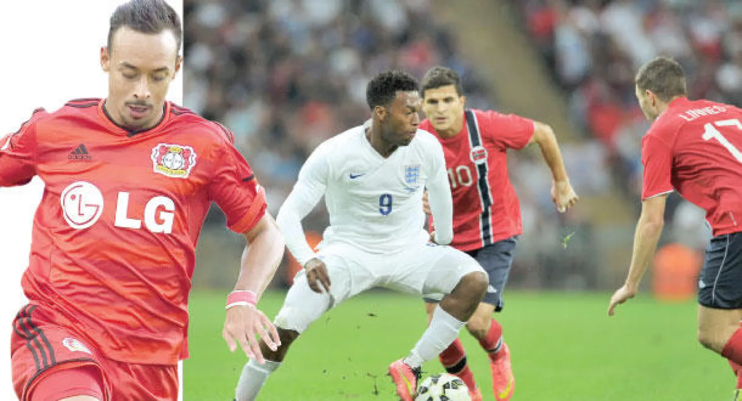 دانييل ستوريدج (يسار) خرج من تشكيلة إنجلترا تحت ضغط من مدرب ليفربول (أ.ف.ب) بلعربي تألق مع ليفركوزن فتم ضمه لمنتخب ألمانيا (أ.ف.ب)