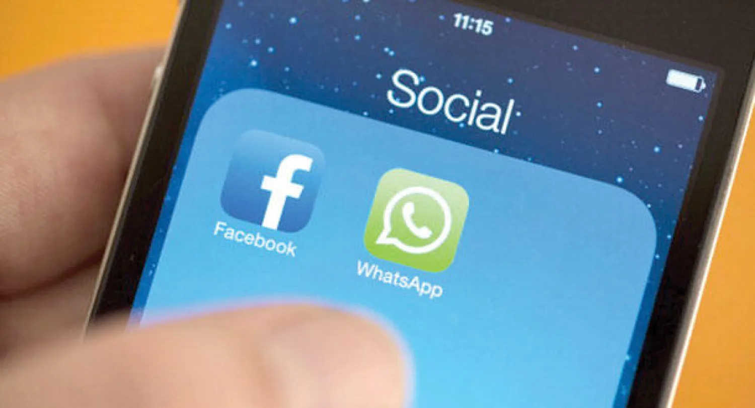 الاتحاد الأوروبي يقر استحواذ «فيسبوك» على «واتس آب»