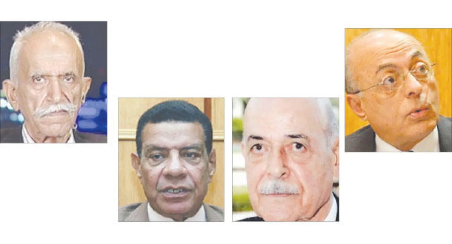 (من اليمين الى اليسار) سامح سيف اليزل، عبد المنعم سعيد،  محمود خلف، طلعت مسلم
