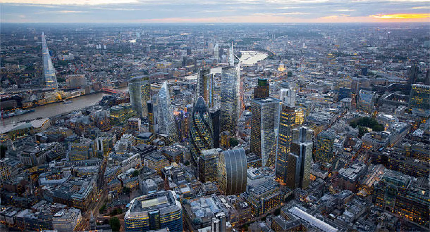 للباحثين عن عمل.. لندن تتفوق على نيويورك وباريس