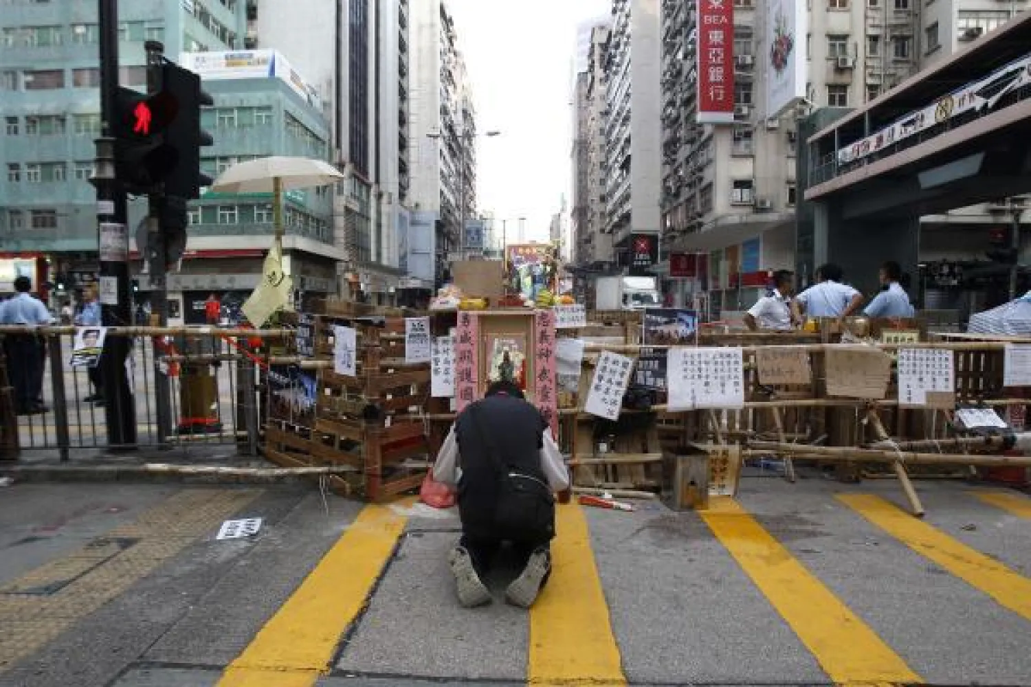 طلاب هونغ كونغ يدعون للتظاهر من جديد