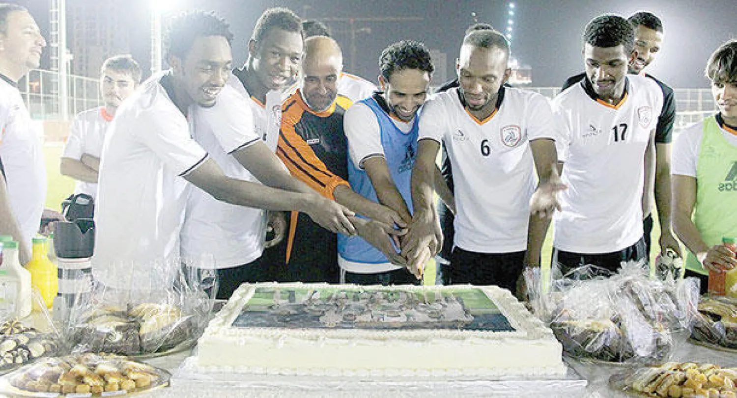 بعض الأندية استقبلت لاعبيها بالحلوى بعد عيد الأضحى المبارك