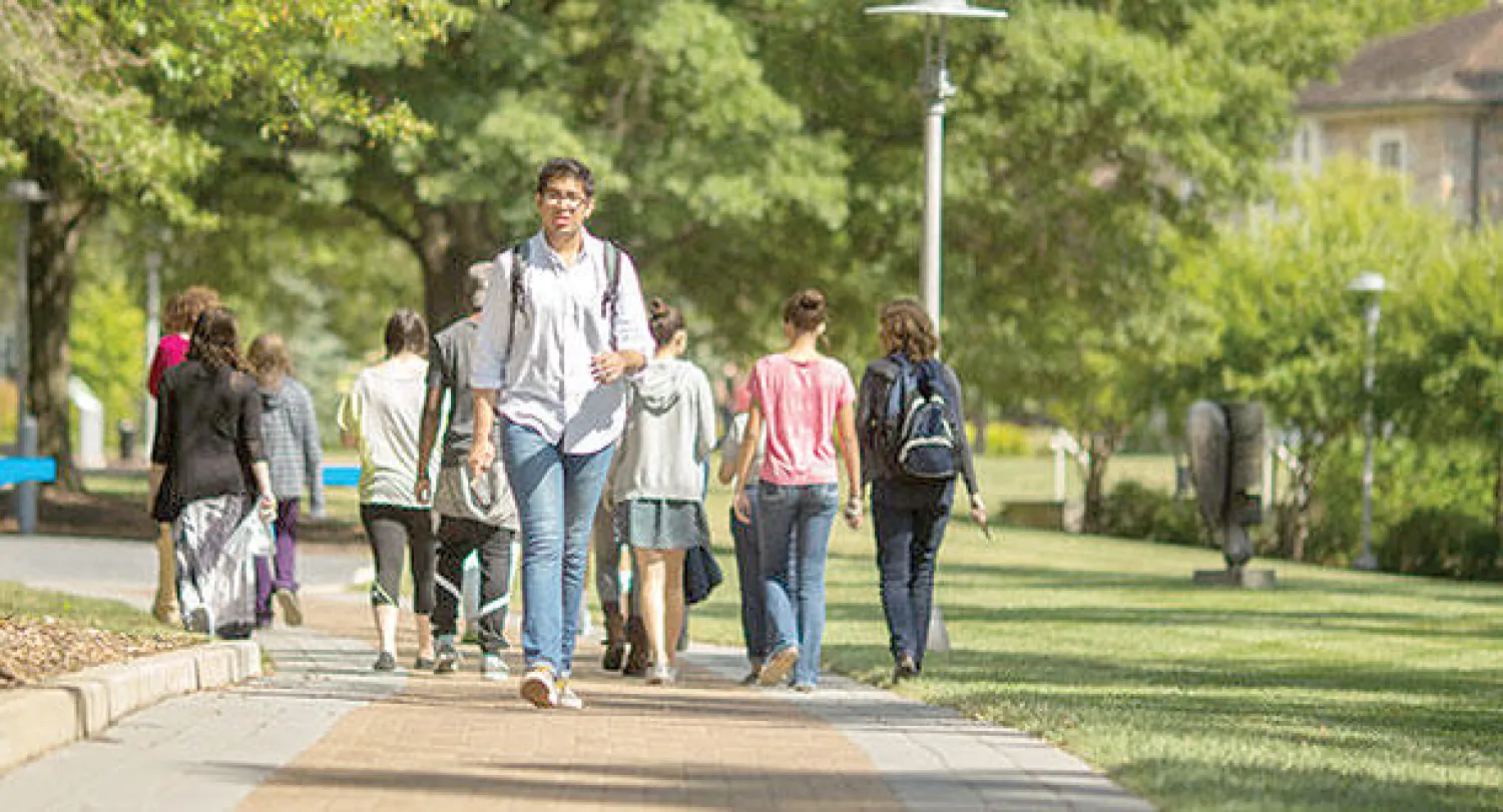 كلية جوتشر الأميركية تدعو الطلاب المتقدمين لاستخدام الفيديو في إعداد طلبات الالتحاق