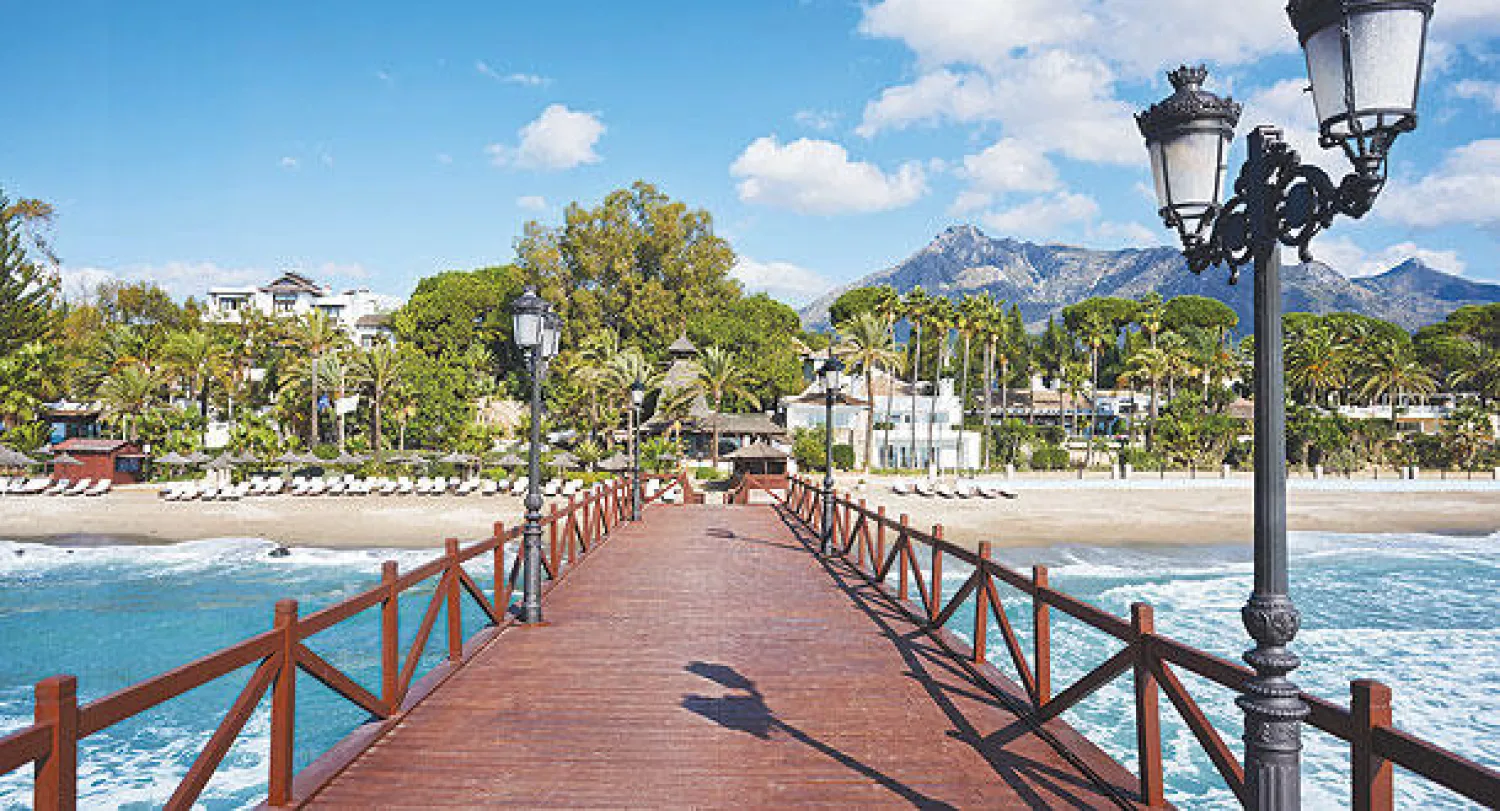 جاكوزي داخل إحدى الفيلات