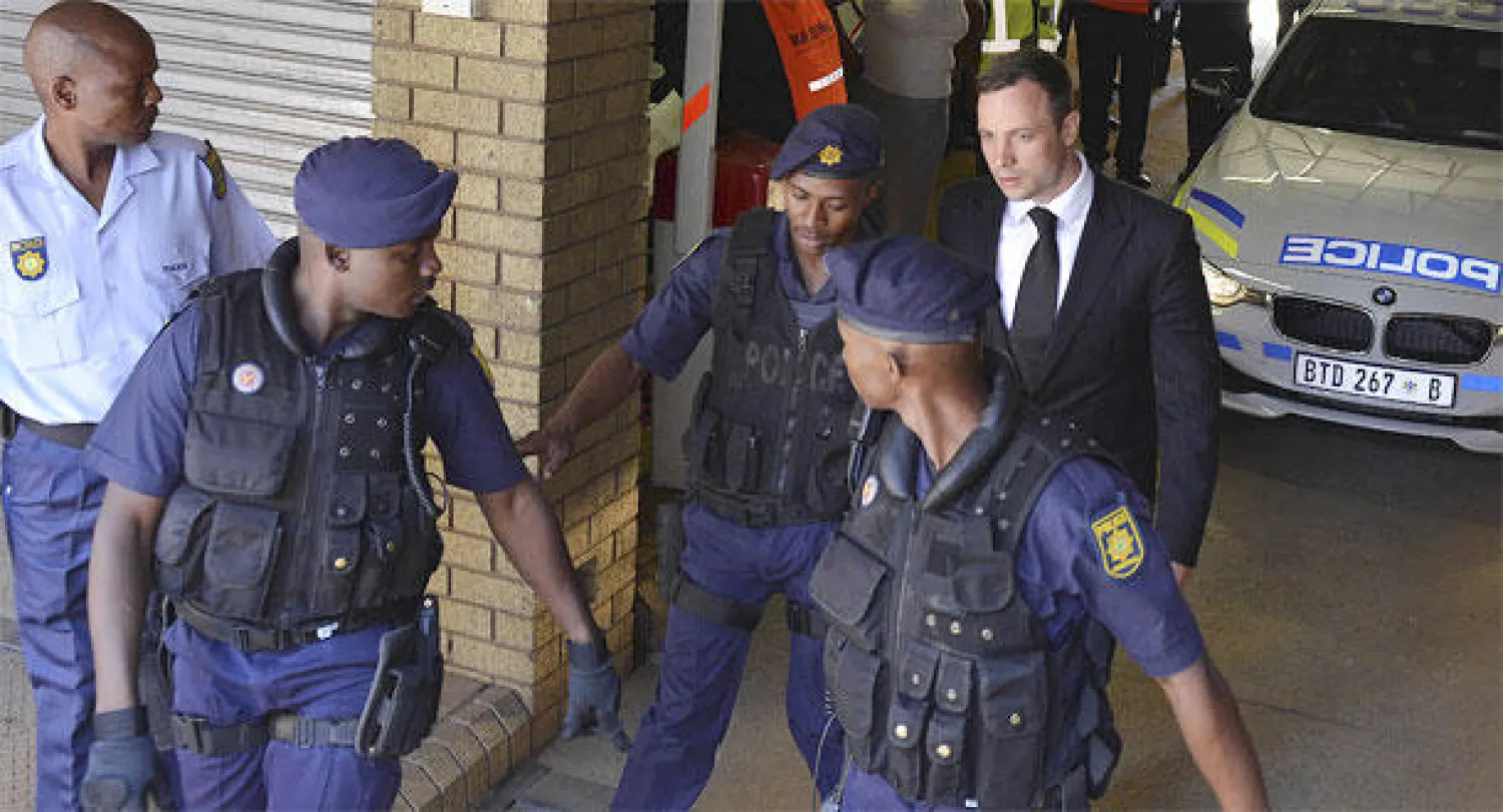 محكمة تقضي بحبس العداء المبتورة رجلاه خمس سنوات