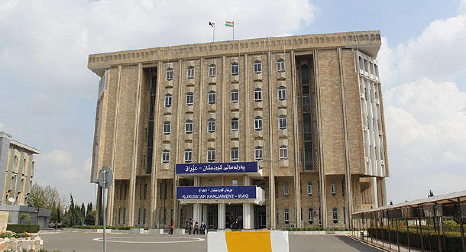 برلمان كردستان يصادق على طلب بارزاني إرسال قوة إسناد من البيشمركة إلى كوباني