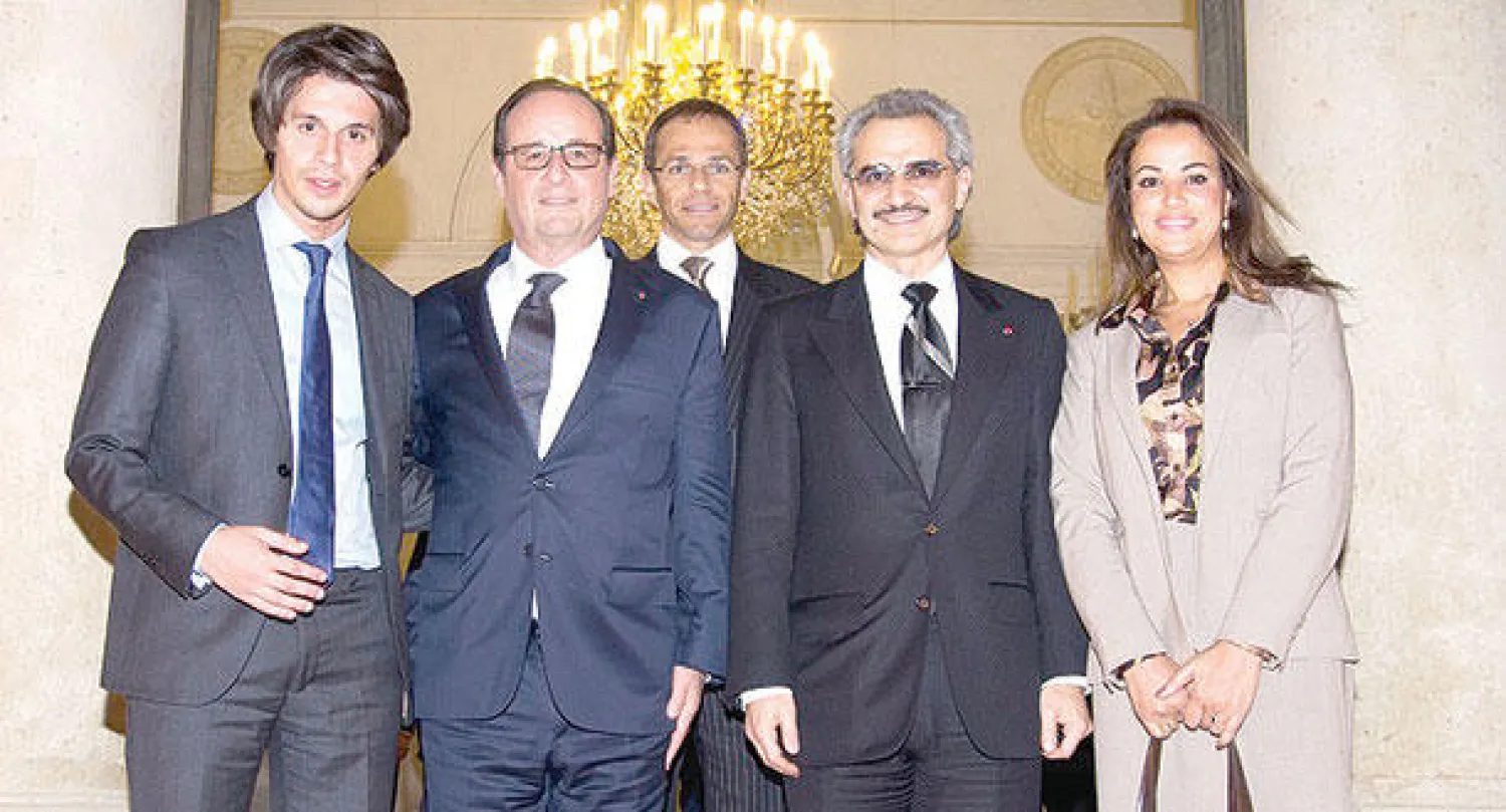 الرئيس الفرنسي يدعو الأمير الوليد للعشاء في الإليزيه