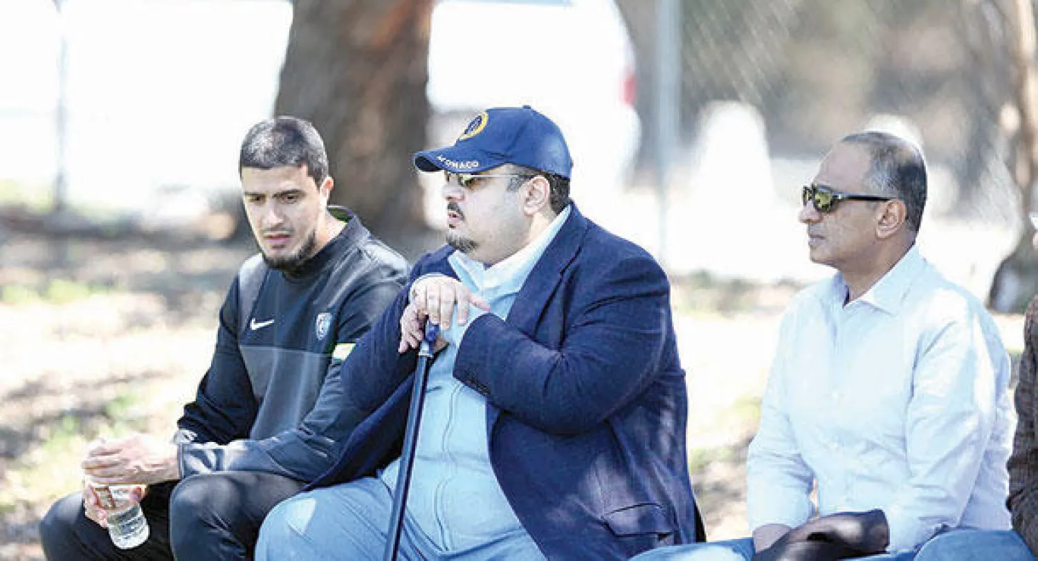 الأمير عبد الرحمن بن مساعد يتابع المران