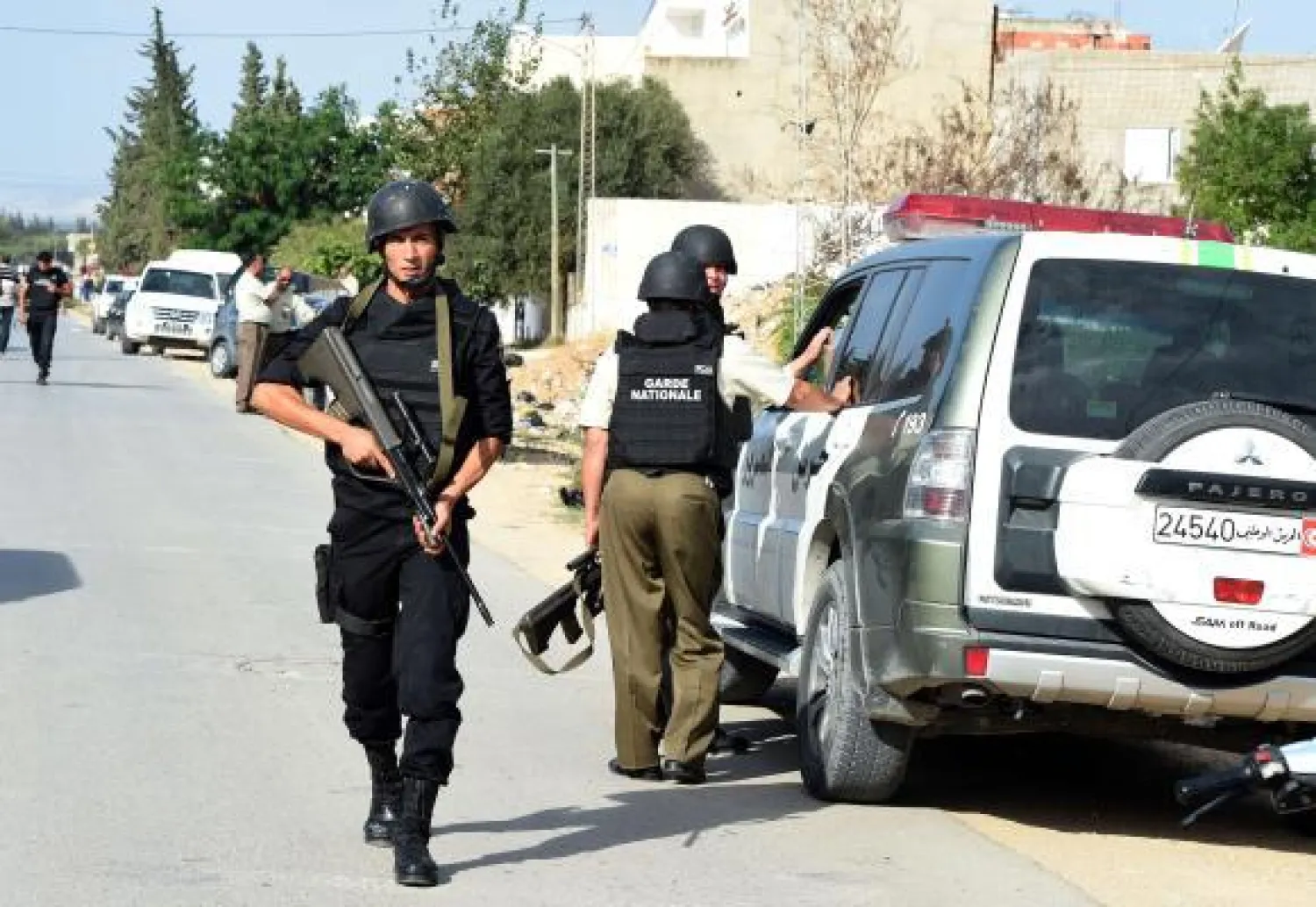 مواجهات في تونس قبل أيام من الانتخابات التشريعية