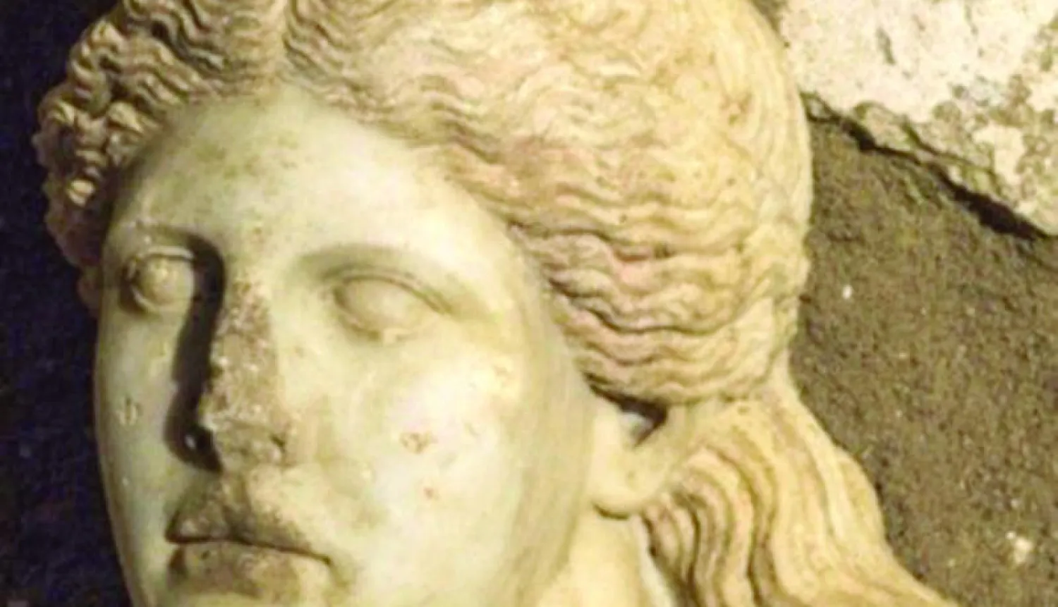 وجه تمثال أبو الهول الأنثوي