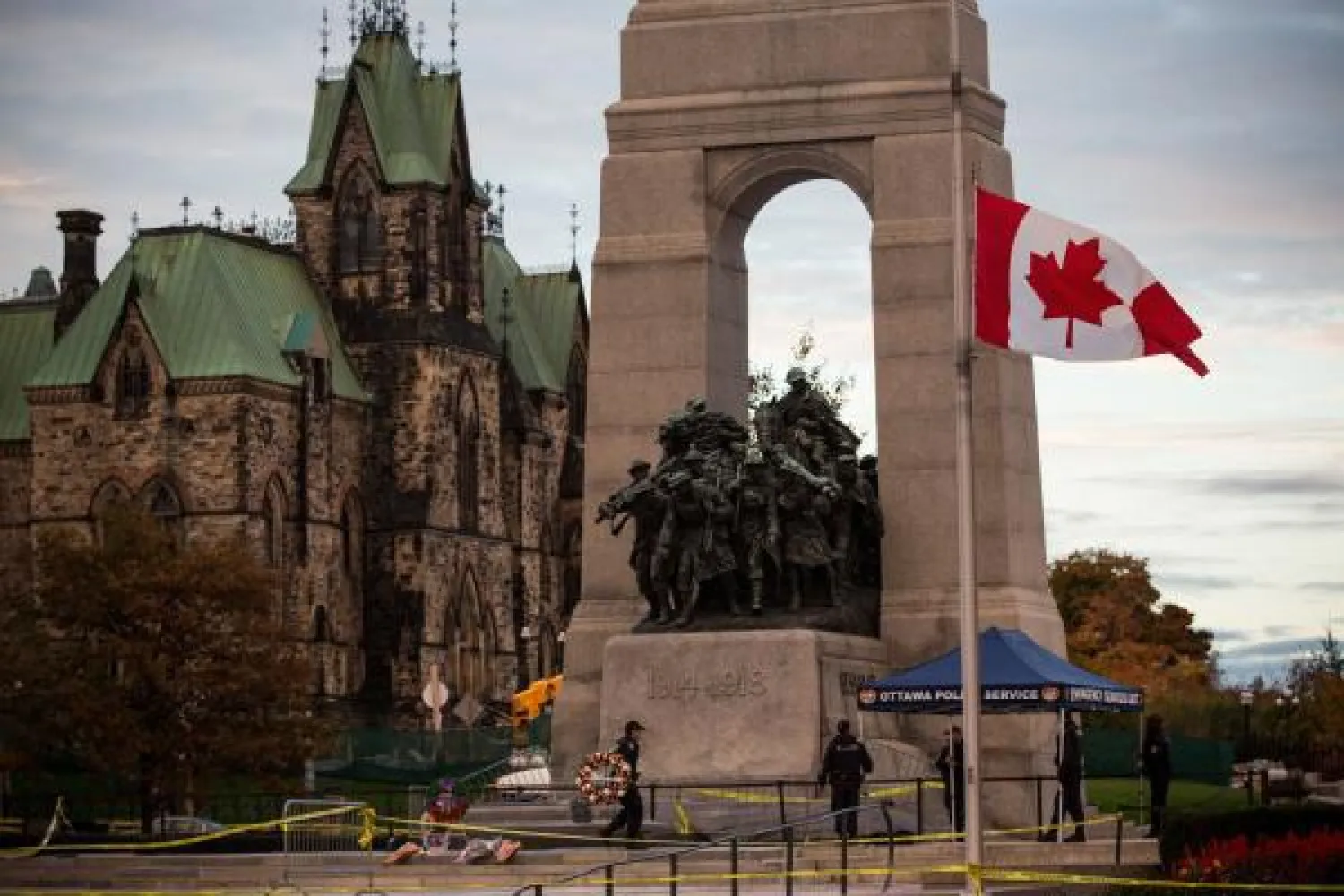 كندا تتخذ تدابير أمنية مشددة بعد اقتحام البرلمان