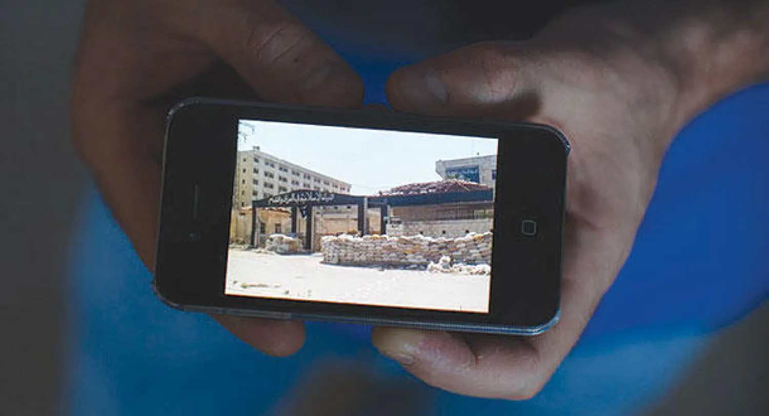 صورة يكشفها والد ييون بونتينك (19 عاما) من بلجيكا وهو مراهق اعتنق الإسلام قضى 3 أسابيع في صيف 2013 داخل نفس الزنزانة التي كان بها الصحافي جيمس فولي الذي ذبحه داعش (نيويورك تايمز)