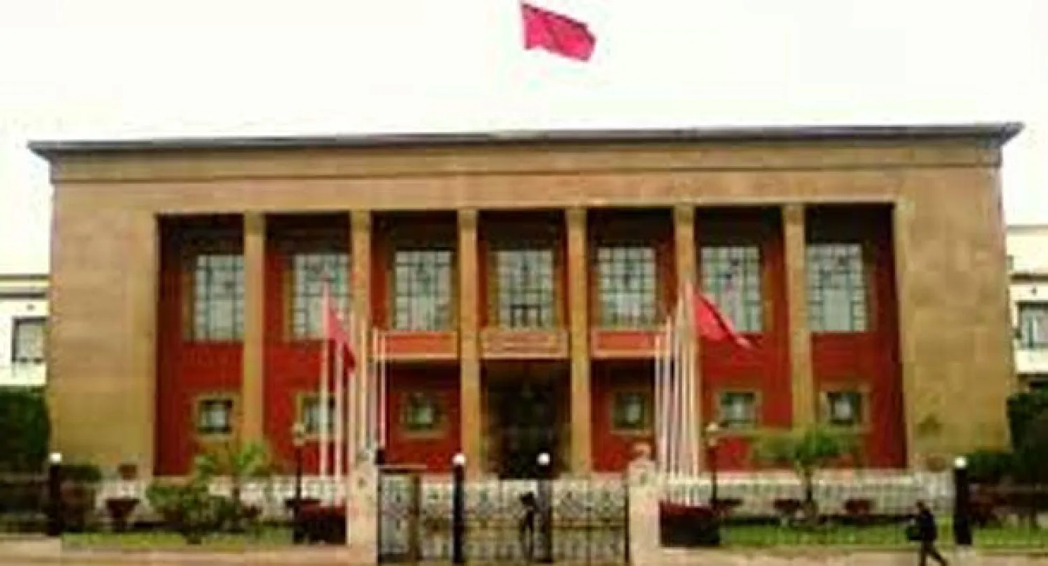 نواب الأغلبية في البرلمان المغربي يحذرون المعارضة  من الزج بالبلاد في متاهات غير محسوبة