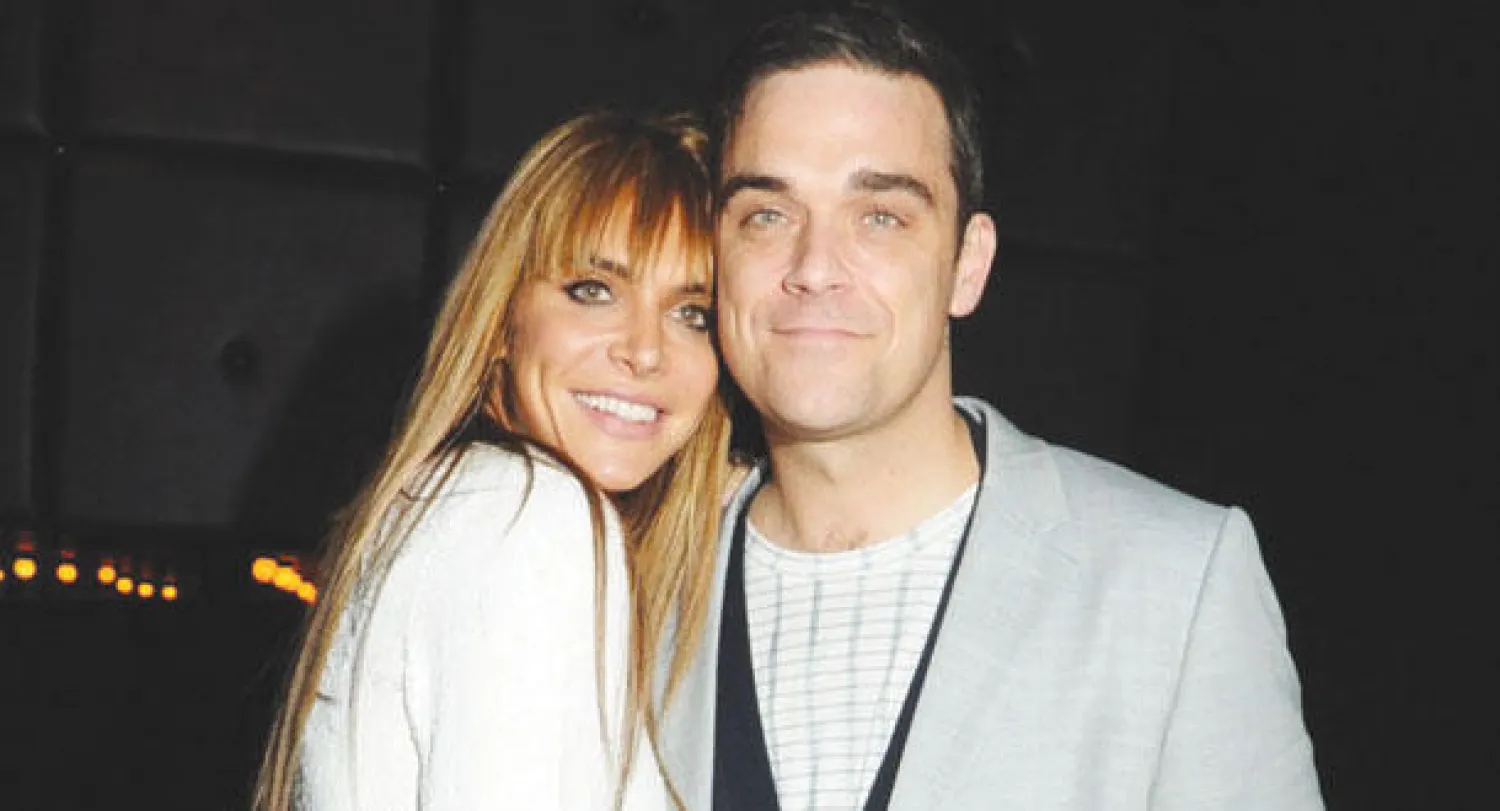 زوجة المغني روبي ويليامز تضع مولودا