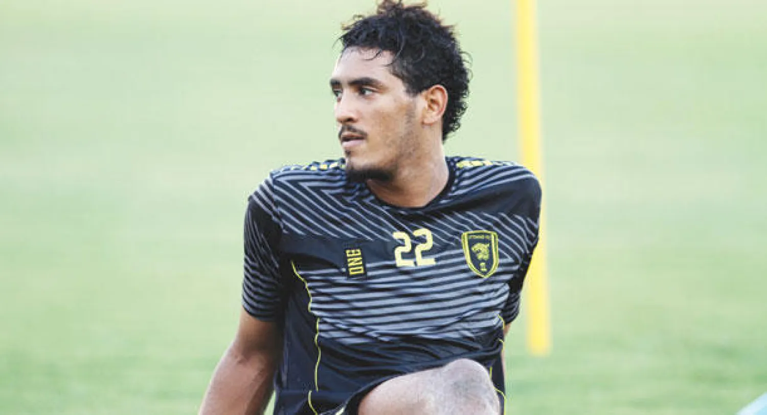 فواز القرني اعتذر لإدارة النادي عما بدر منه أمام النصر