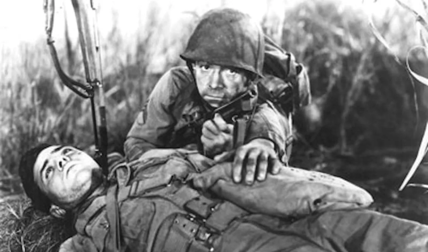 مسيرة في الشمس