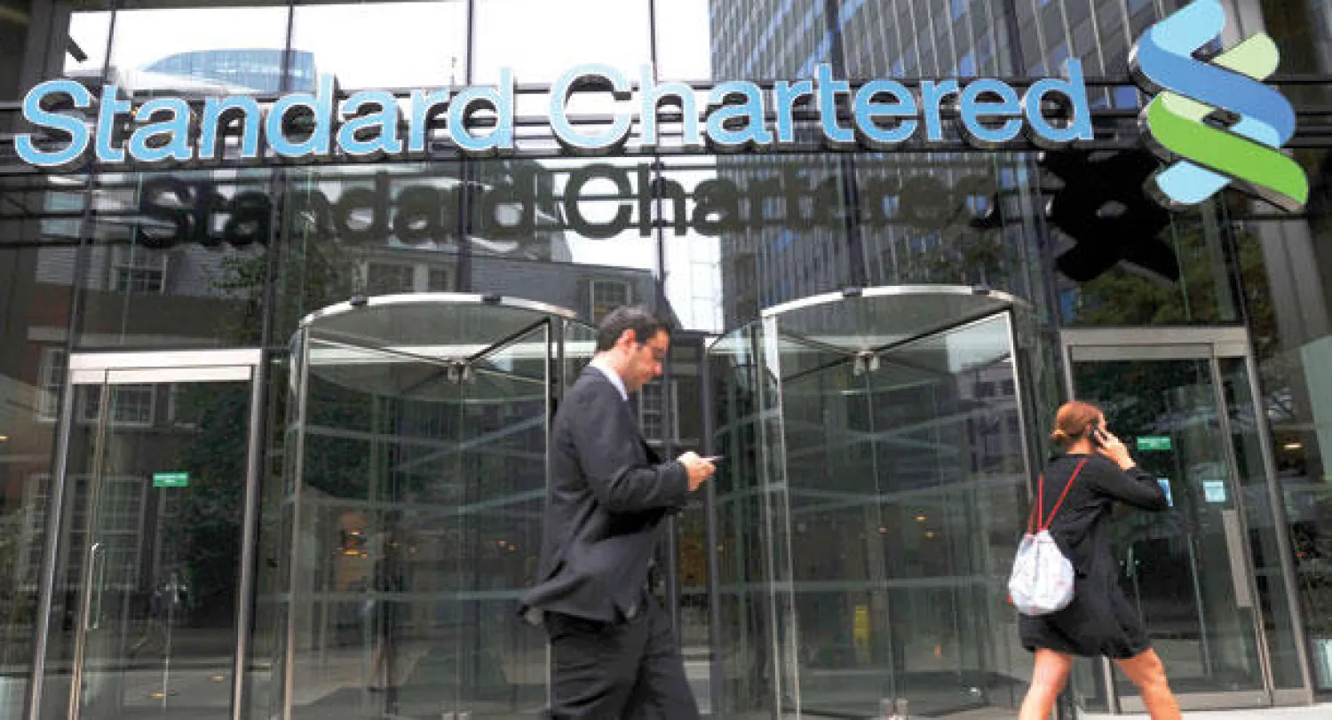 «ستاندرد تشارترد» البريطاني يخضع للتحقيق مجددا لانتهاكه العقوبات الإيرانية