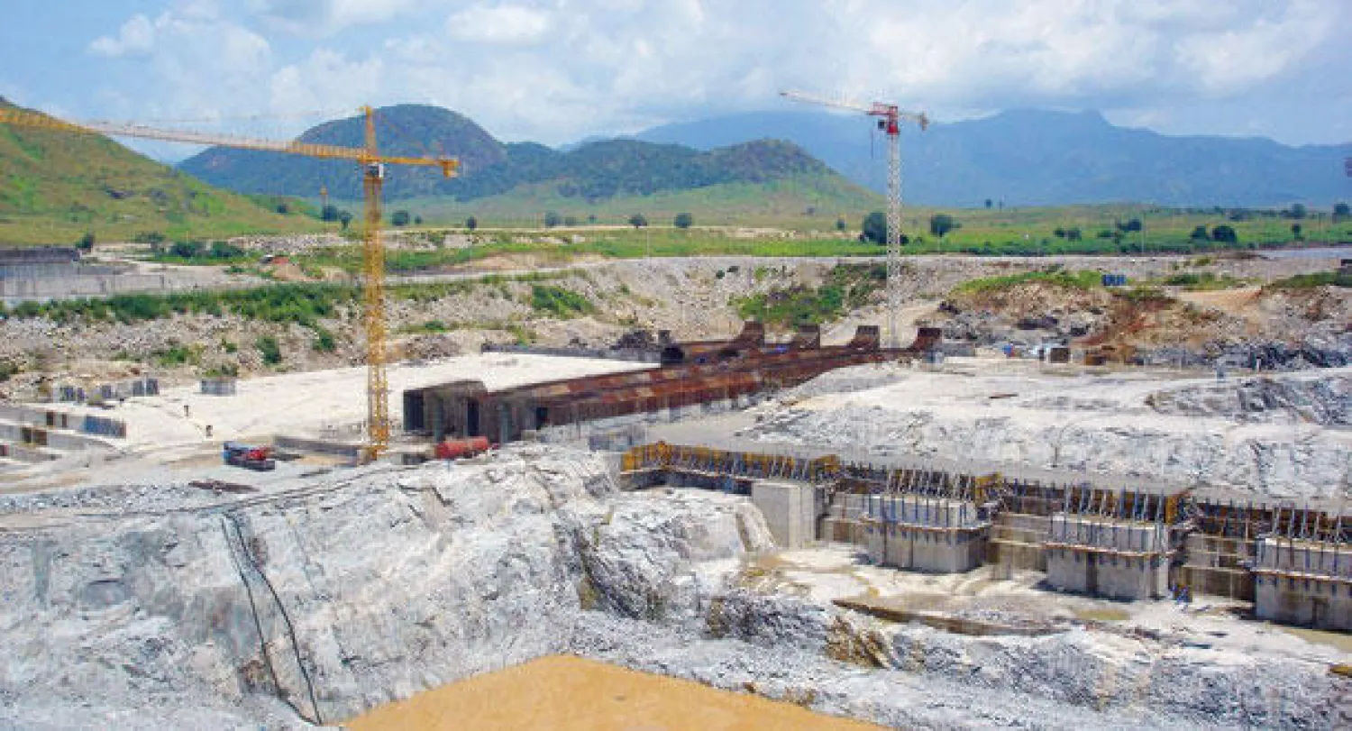 أعمال الإنشاءات في سد النهضة