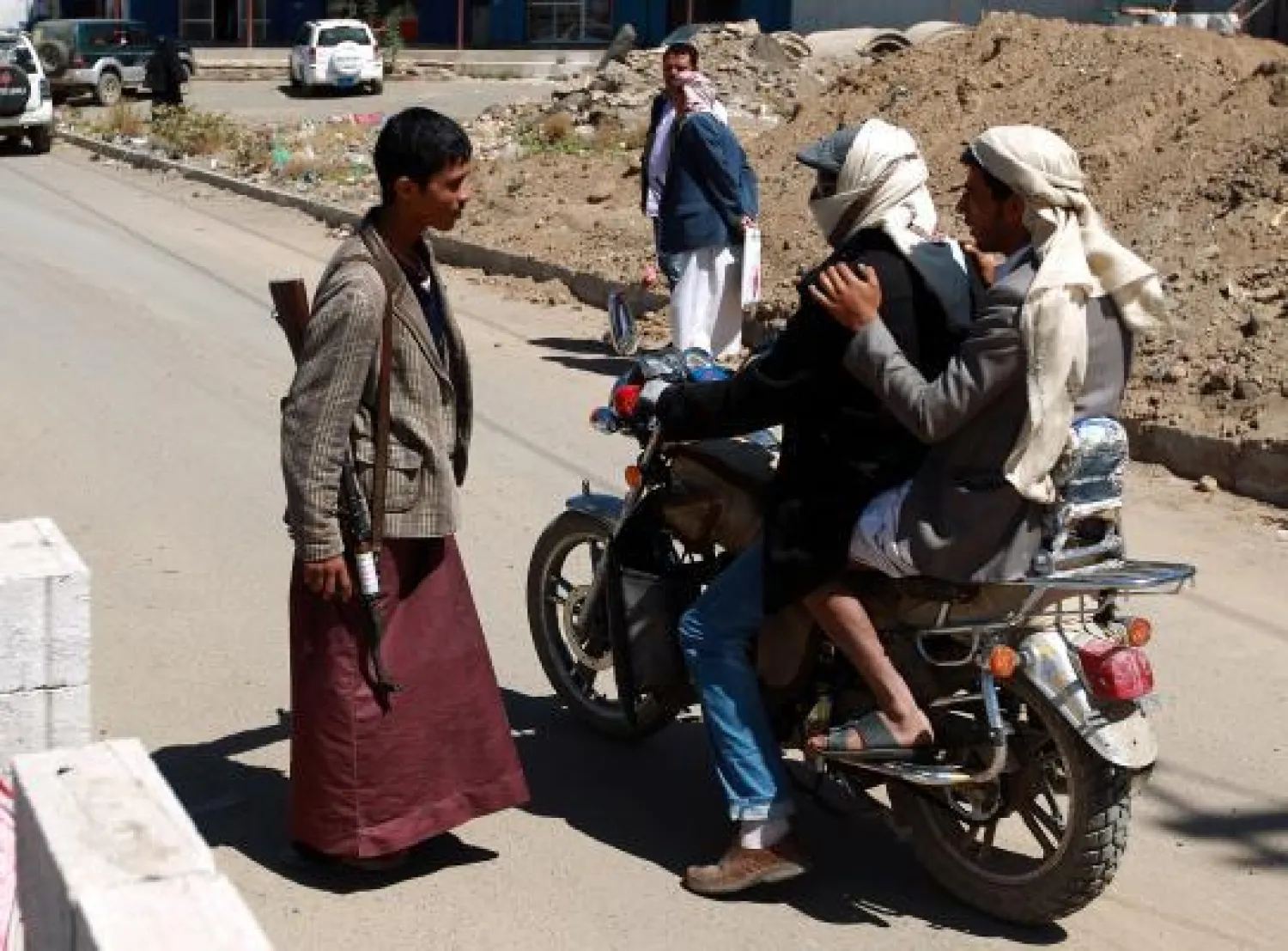 الجزائر تكشف هوية مواطنها المقتول على أيدي الحوثيين