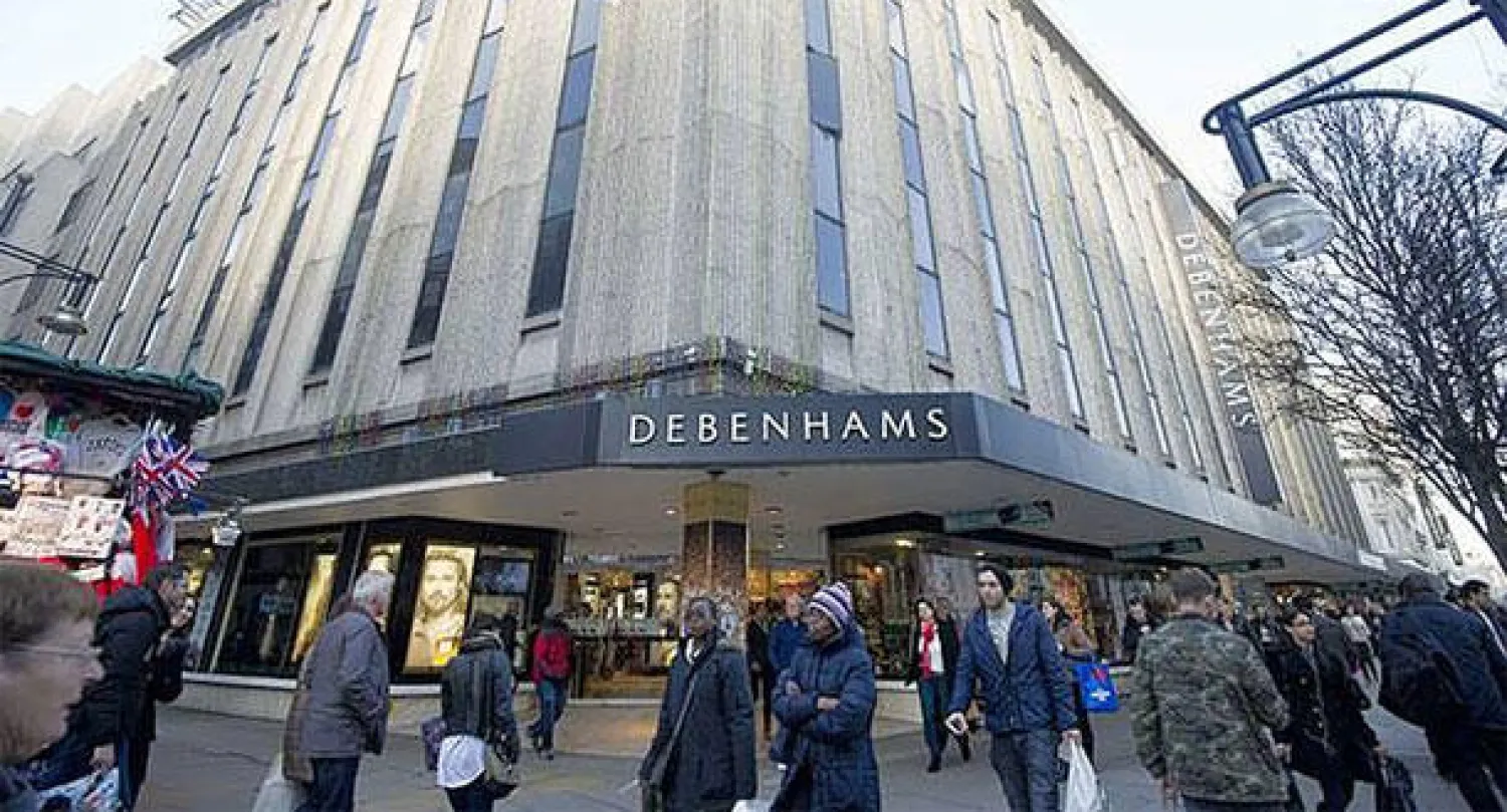 مقتل شخص عقب سقوطه من الطابق الثالث  في متجر «دبنهامز» في لندن