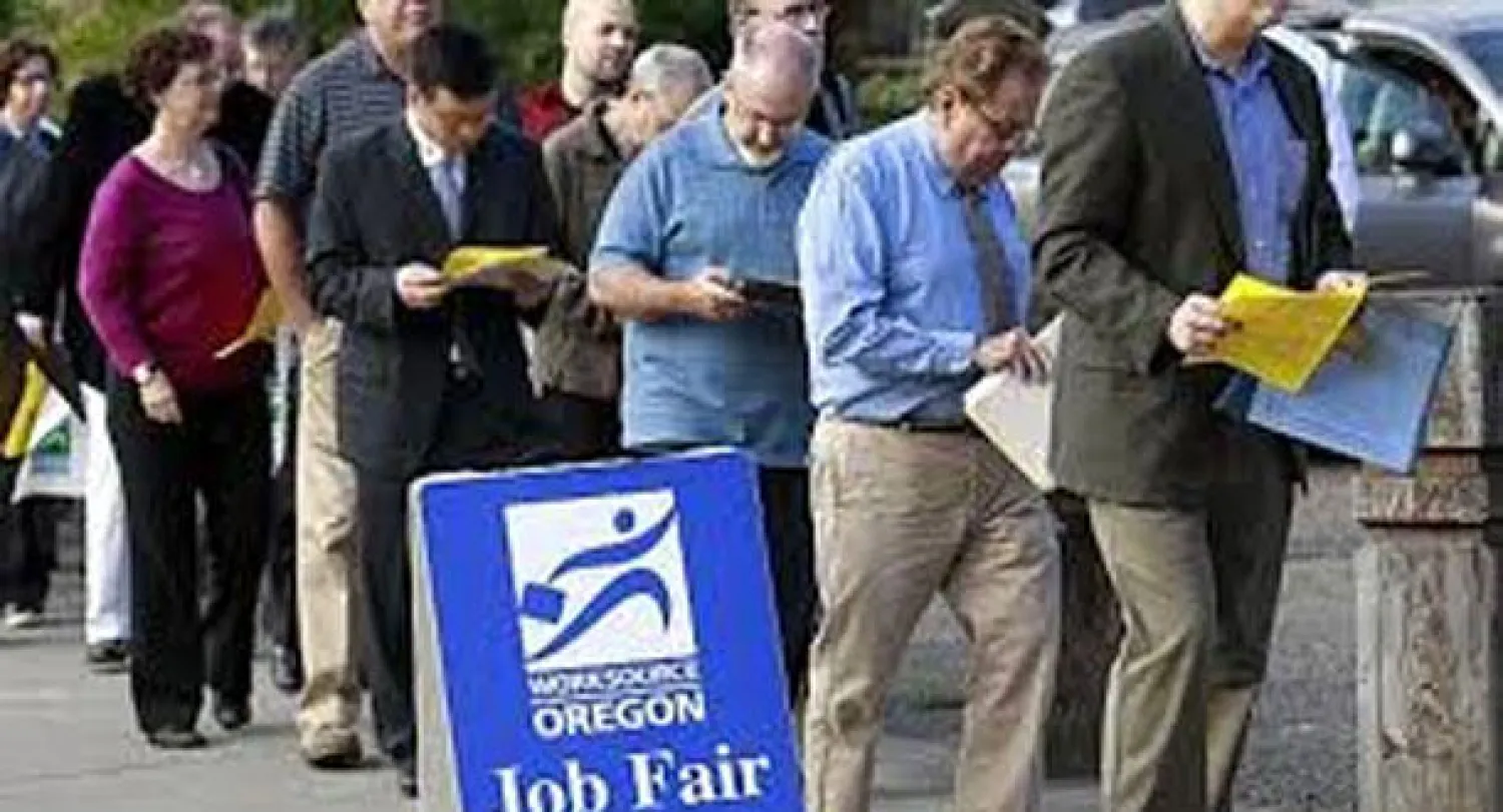 تراجع معدل البطالة في أميركا إلى 8.‏5 % الشهر الماضي