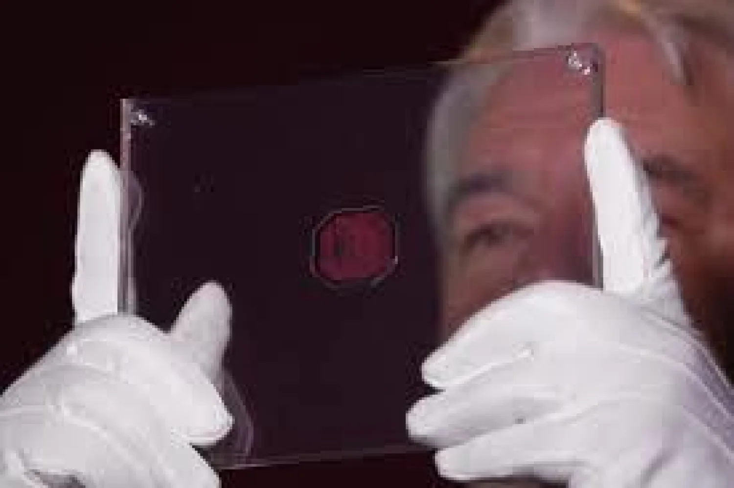 أندر طابع سيعرض للجمهور بمتحف في واشنطن