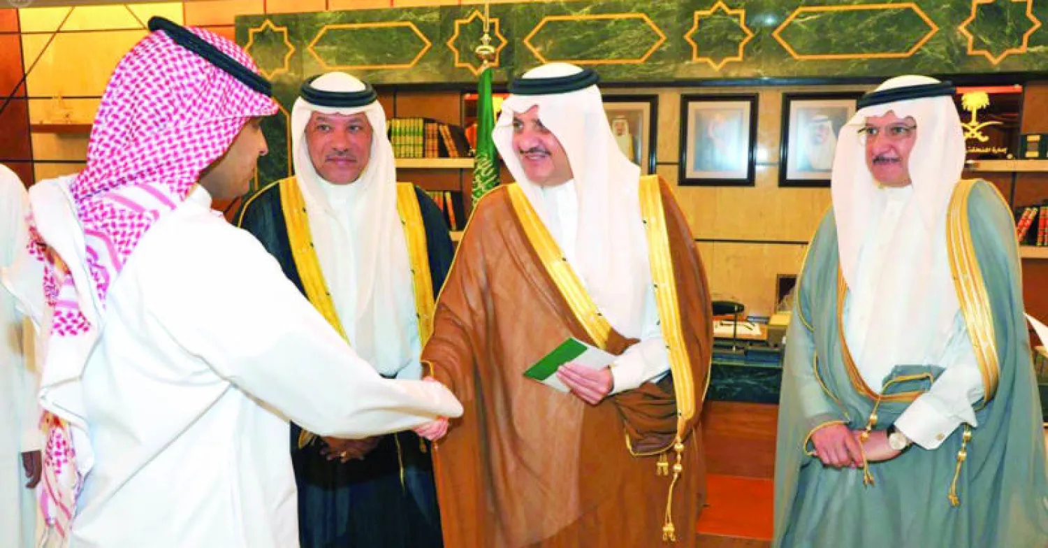 «الصندوق الخيري الاجتماعي» يصل بخدماته للقوز ووادي حلي.. ويدعم 52 مشروعا لمستفيدي جمعية البديع الخيرية