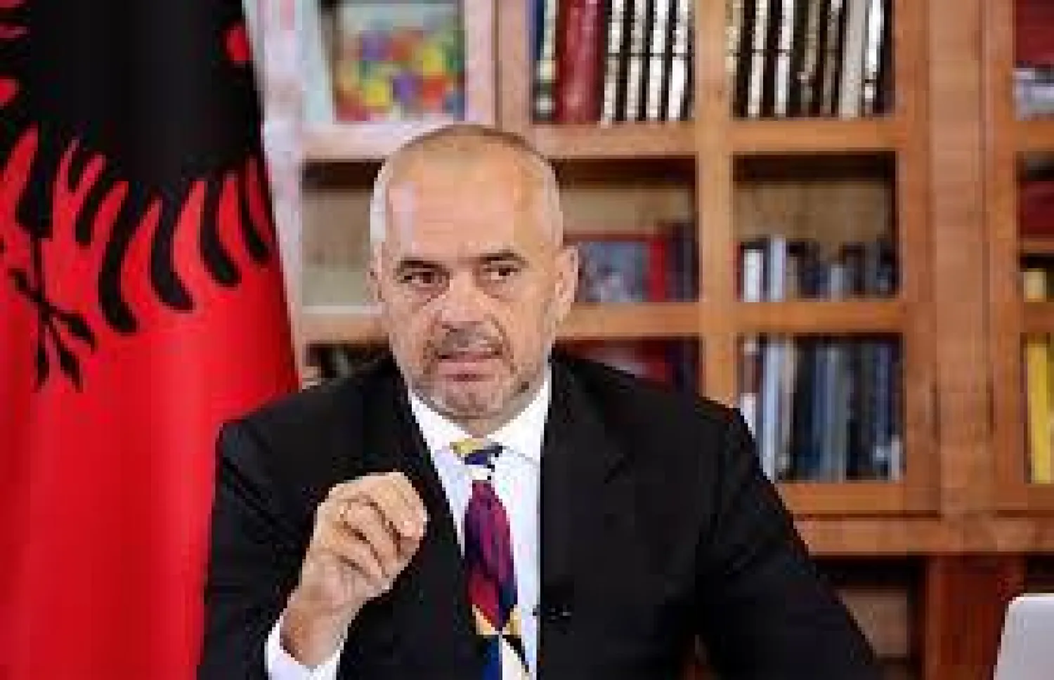 زيارة تاريخية لرئيس وزراء ألبانيا إلى صربيا