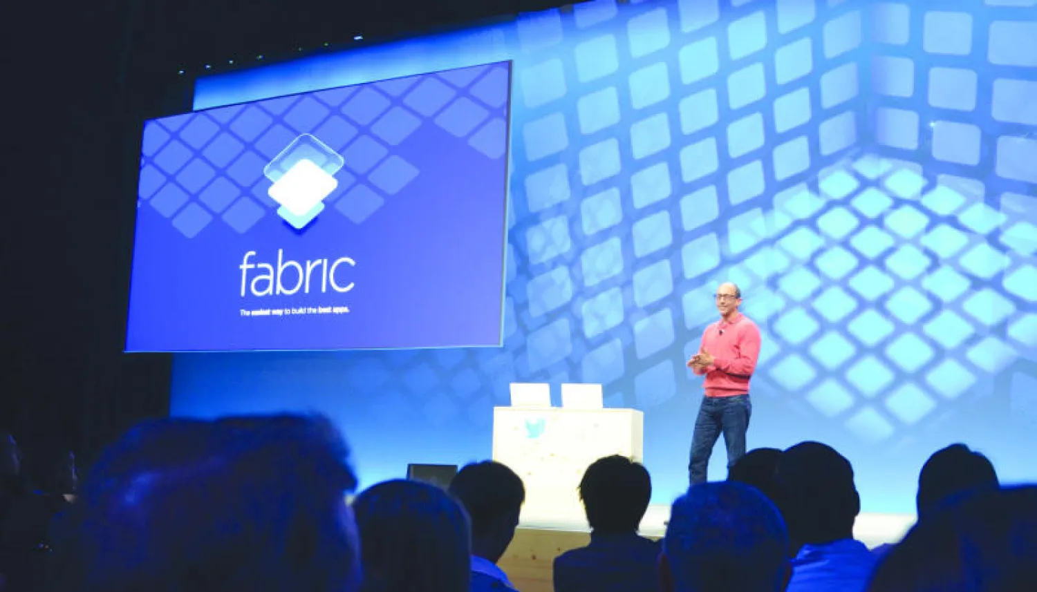 مؤتمر «تويتر» لتقديم المجموعة للمطورين