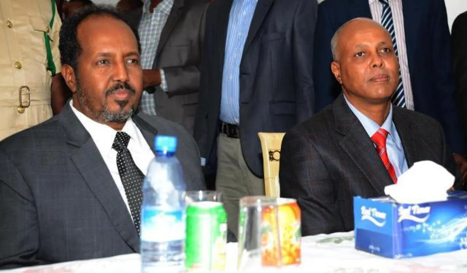 الفوضى توقف محاولات عزل رئيس وزراء الصومال