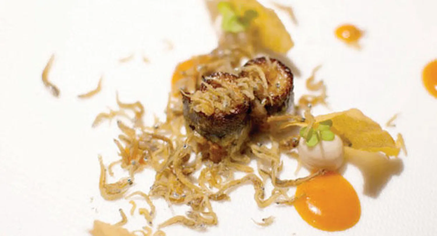 مأكولات تمزج المذاق الآسيوي بالإسباني