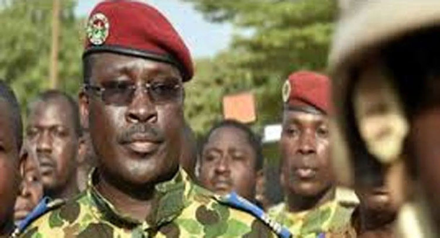 الحكام الجدد في بوركينا فاسو يستأنفون العمل بالدستور